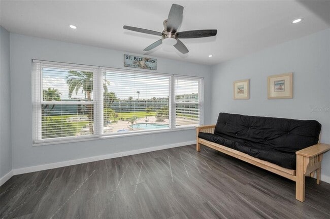 Building Photo - 300 64th Ave