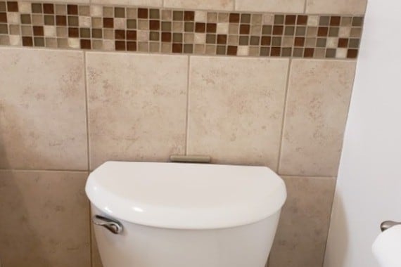 Building Photo - 305 N Palm Ave