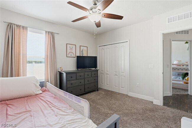 Building Photo - 1632 SW 13th Terrace