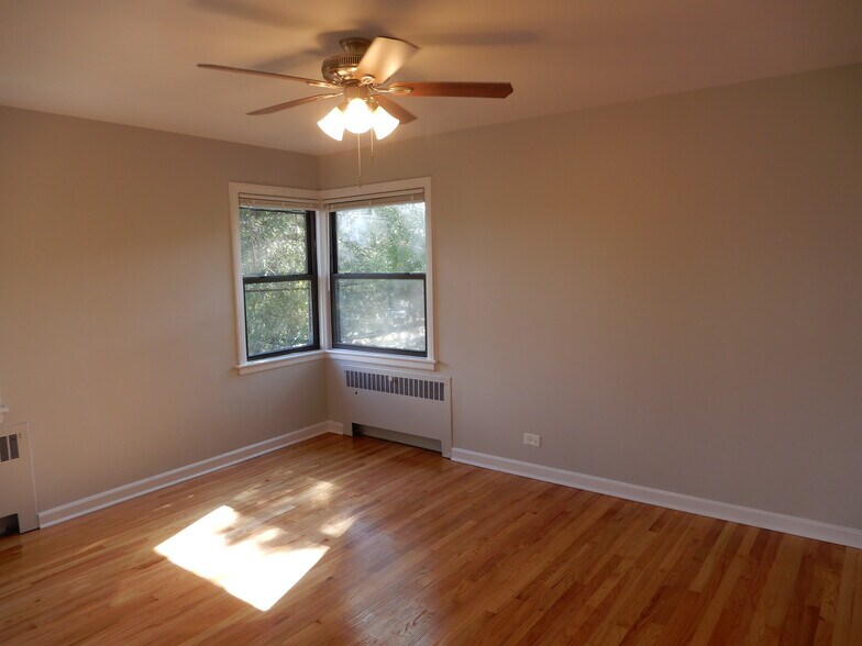 Building Photo - 1526 N Harlem Ave