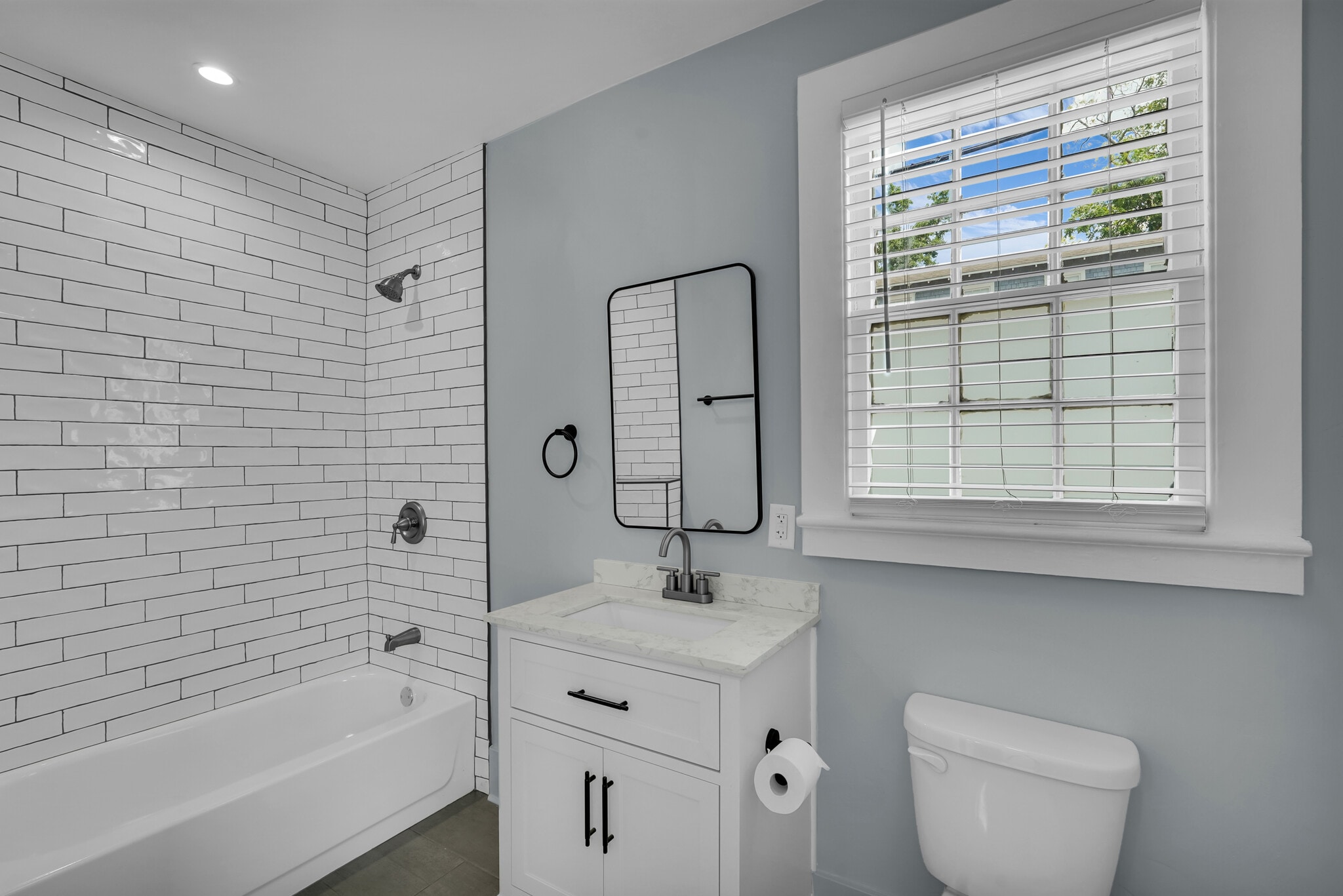 Full Bathroom Downstairs - 537 E 40th St
