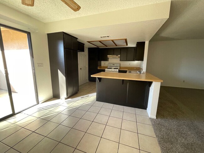 Building Photo - 20292 Thunderbird Rd