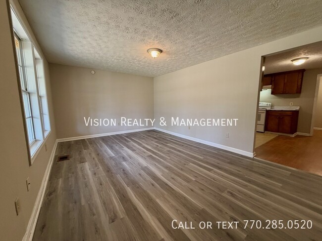 Building Photo - 219 Harmon Ave