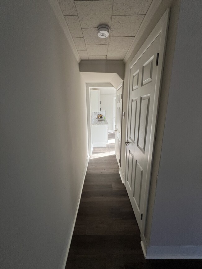 Building Photo - 44 8th St