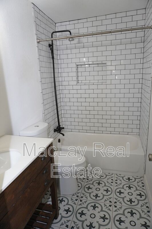 Building Photo - 4354 N 82nd St