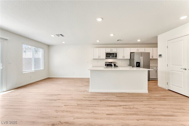 Building Photo - 1409 Brady Bay Pl