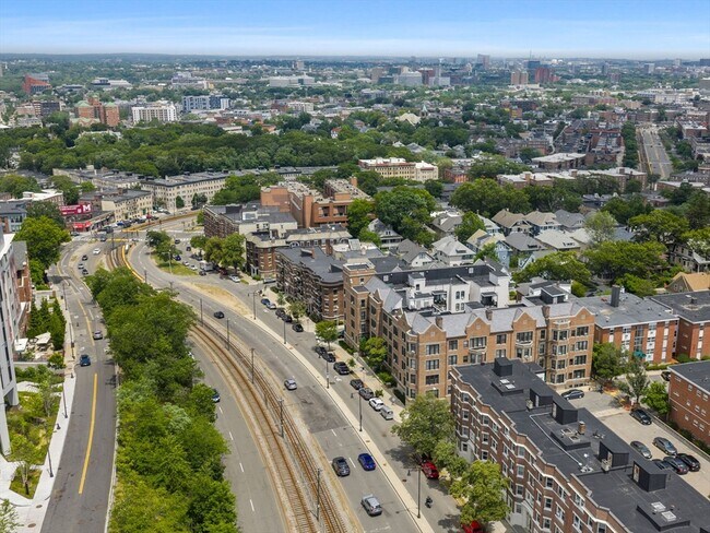Building Photo - 1486 Commonwealth Ave