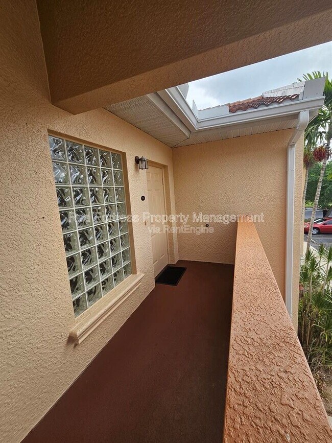 Building Photo - 4167 Castilla Circle