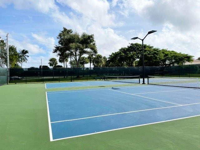 Building Photo - 9593 Tavernier Dr