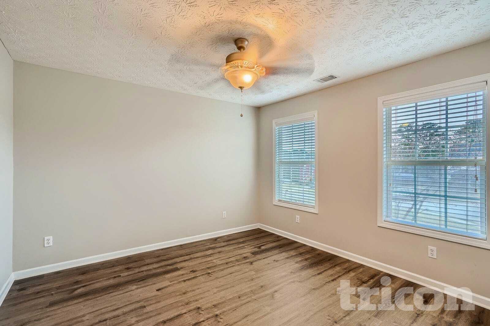 Building Photo - 80 Maple Trace
