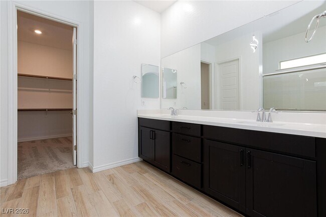 Building Photo - 689 Monteverdi Peak St