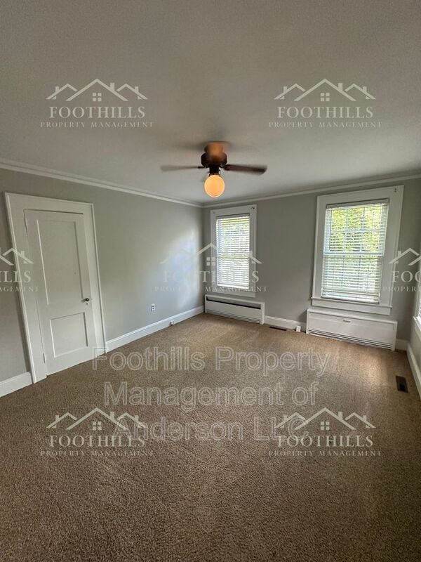 Building Photo - 220 Moultrie Square