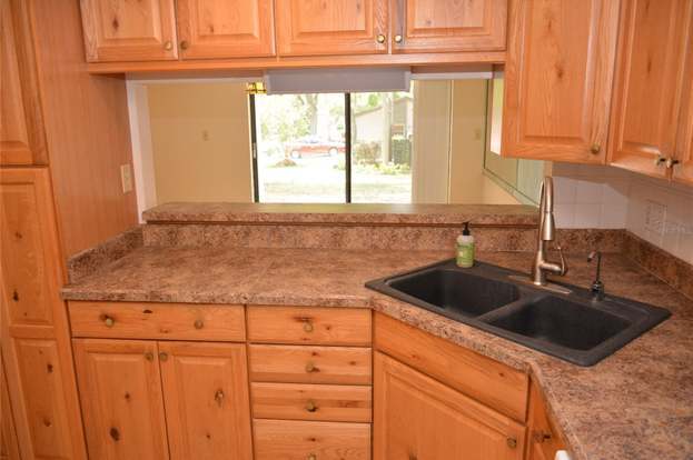 Building Photo - 493 Meadowood Blvd