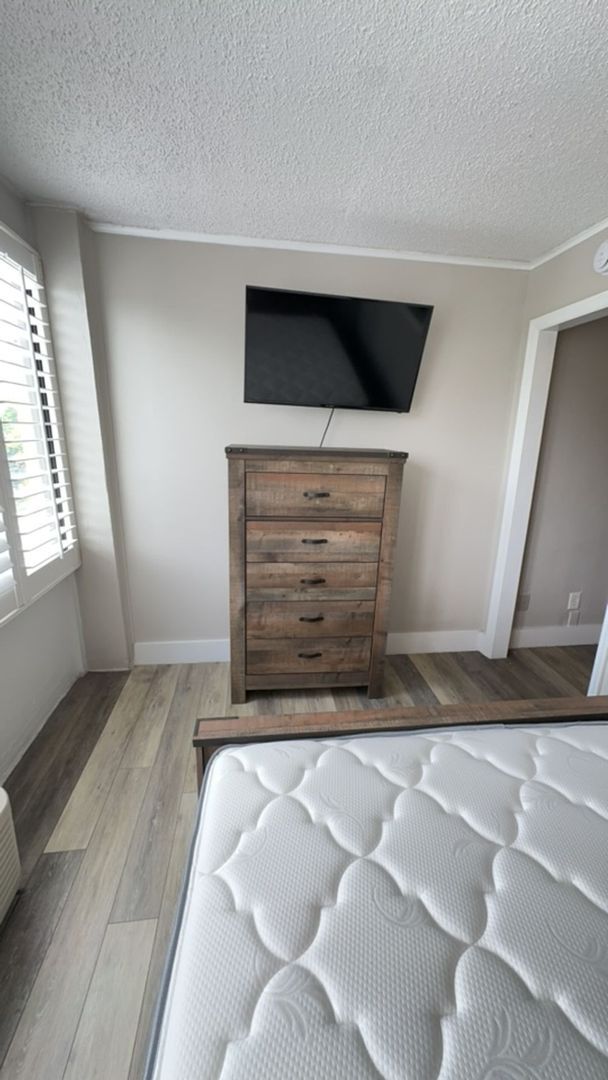 Building Photo - University Towers- FURNISHED 1bd/1ba Apartment #516 ready for you in FALL 2026! $1290 per month