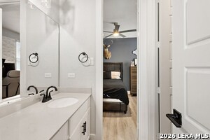 Building Photo - 113 Vamanos