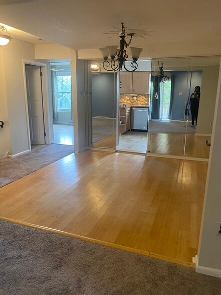 dining area - 1424 Boxwood Dr