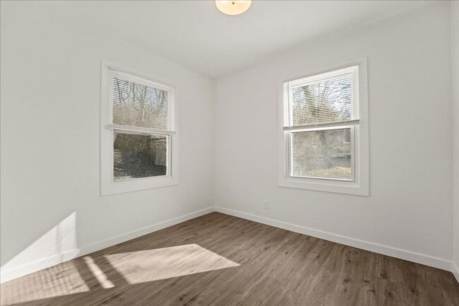 Building Photo - 3068 Worthington Ave