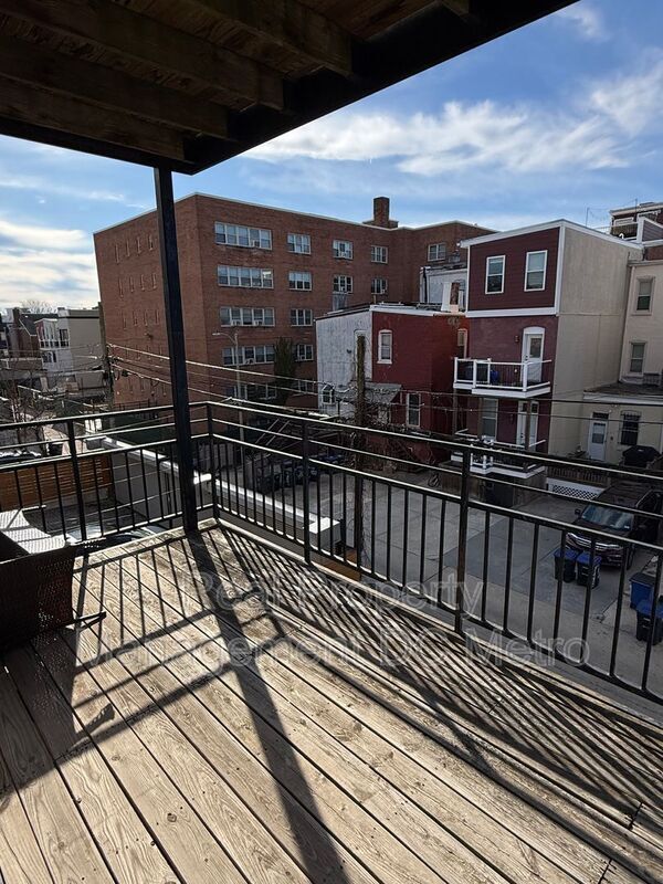 Building Photo - 3538 13th St NW