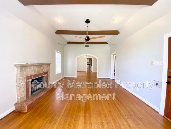 Building Photo - 5253 Monticello Ave