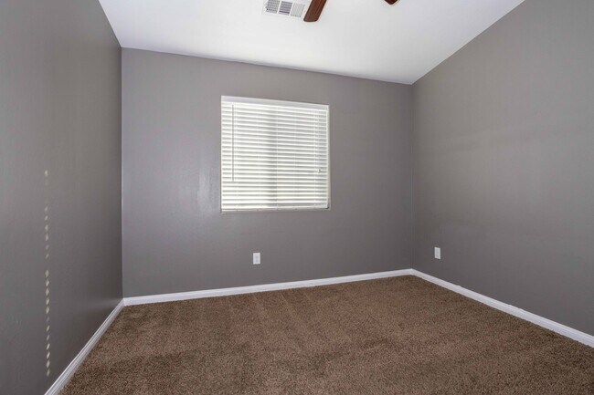 Building Photo - 6212 Ajooni Ct