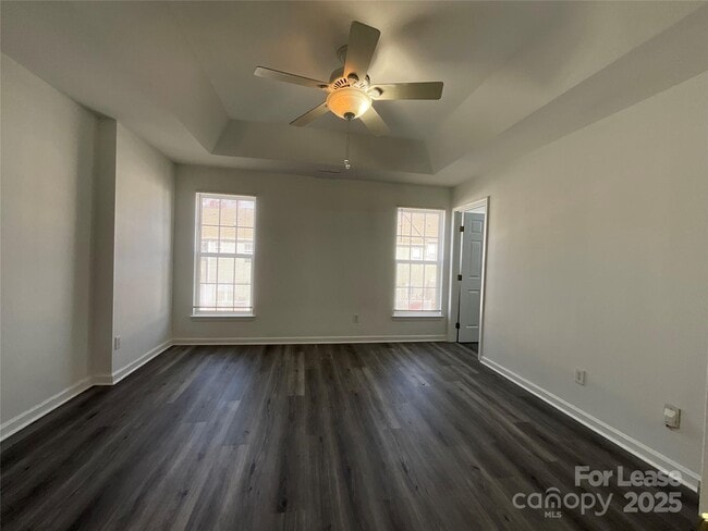 Building Photo - 15709 Castle Watch Ave