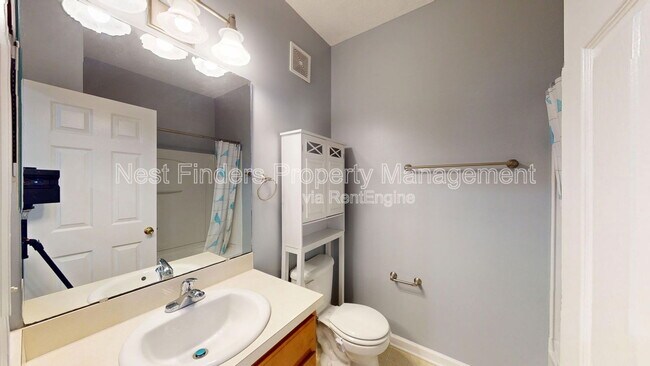 Building Photo - 9744 Summer Grove Way W
