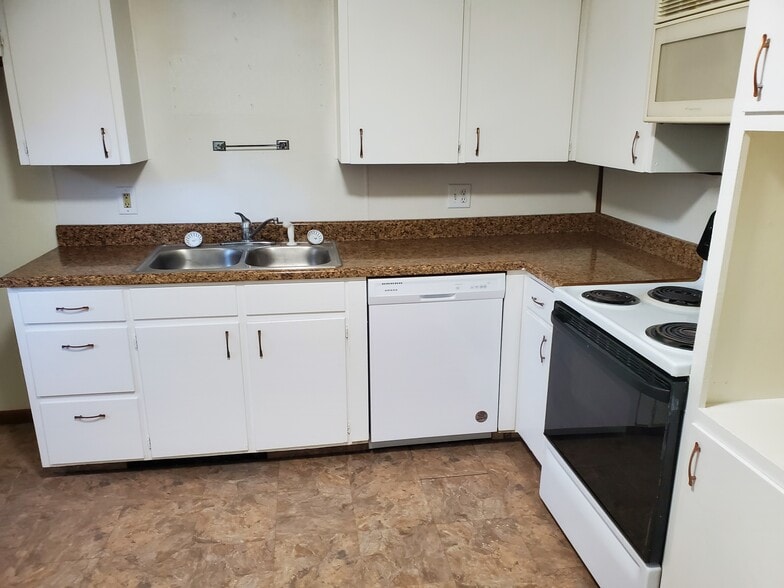 Building Photo - 226 N Nicollet St