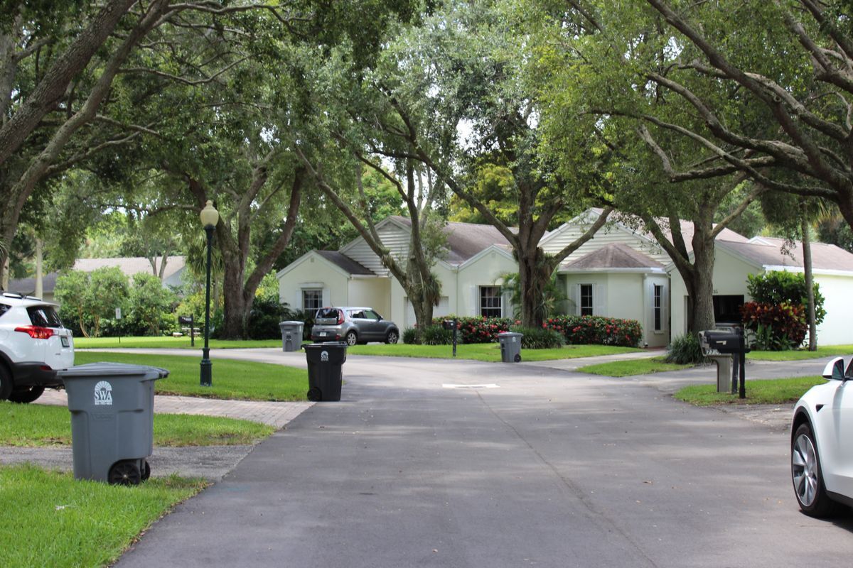 Building Photo - 7705 Forest Green Ln
