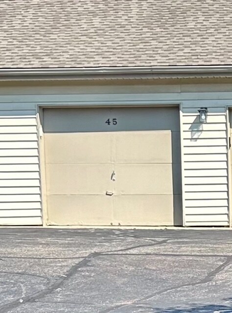 Garage - 1625 Gelhot Dr