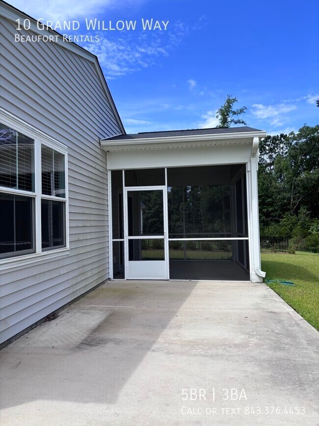 Building Photo - 10 Grand Willow Way