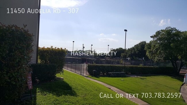 Building Photo - 11450 Audelia Rd