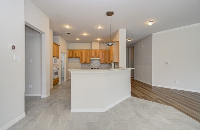 Building Photo - 17611 Emerald Garden Ln