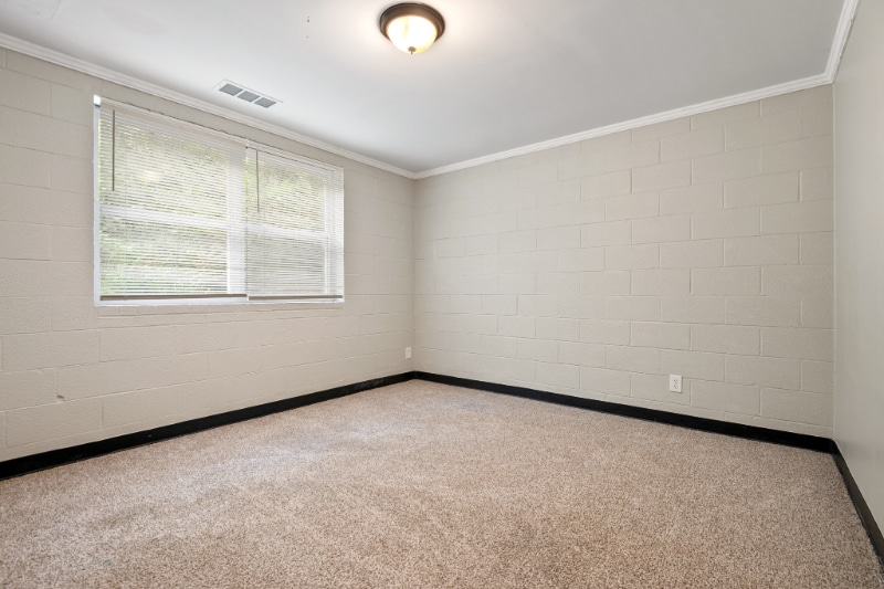 Building Photo - 2209 Morehead Ave