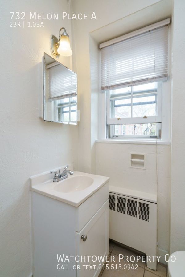 Building Photo - 732 Melon Pl