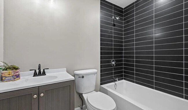 Building Photo - 327 Danbury Dr