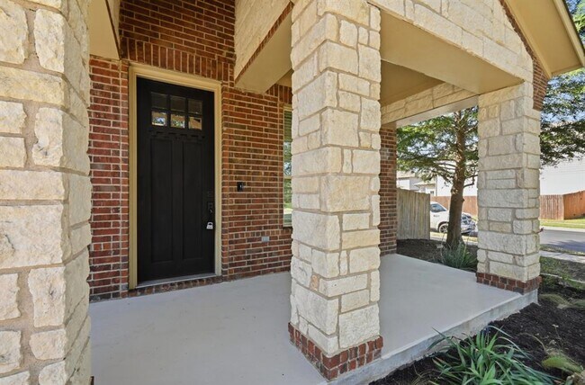 Building Photo - 351 Wincliff Dr