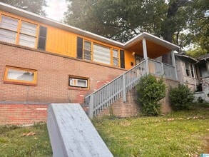 Building Photo - 1578 Druid Hill Dr