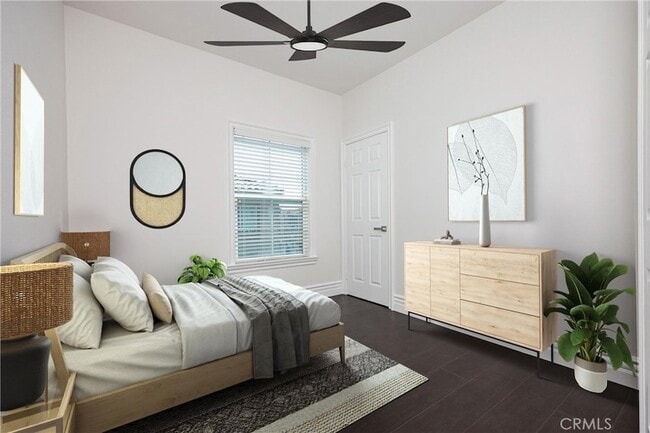 Building Photo - 225 Montana Del Lago Dr