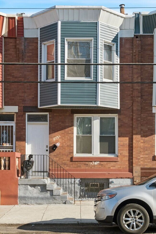 Building Photo - 3953 N 9th St