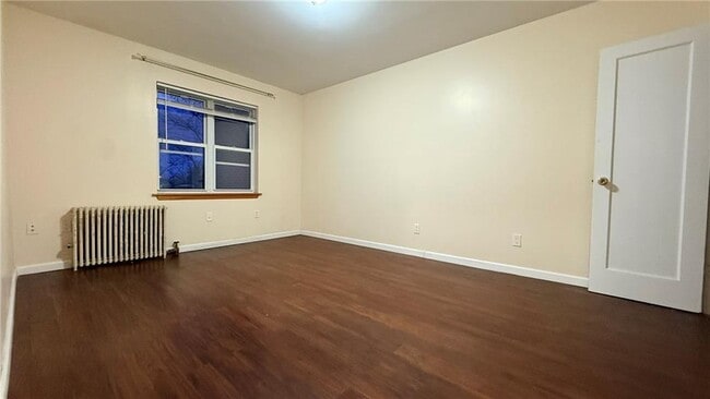 Building Photo - 148-03 61st Rd