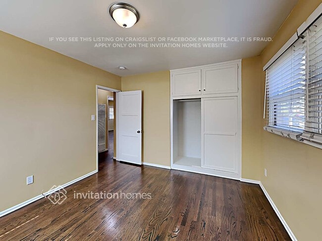 Building Photo - 10958 Choisser St