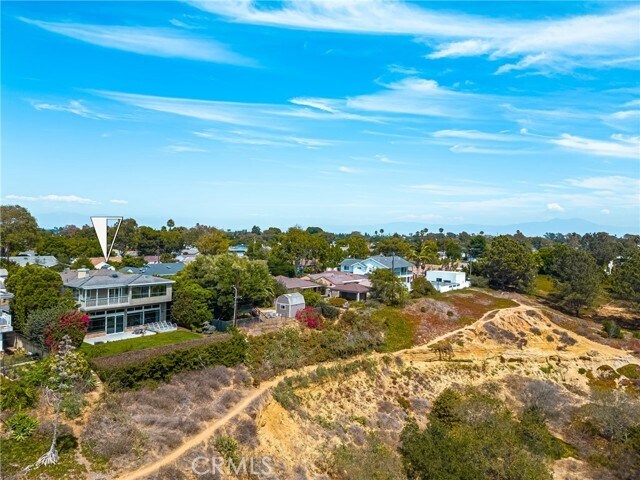 Building Photo - 1003 Grove Pl