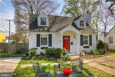 Building Photo - 6659 Jefferson Ave