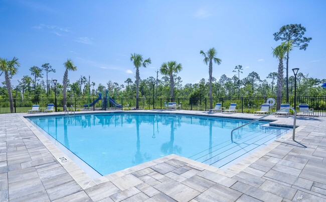 Building Photo - 282 Boggy Creek Way