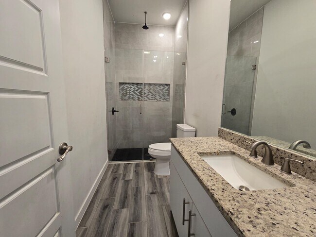 Building Photo - 1604 Coba Dr
