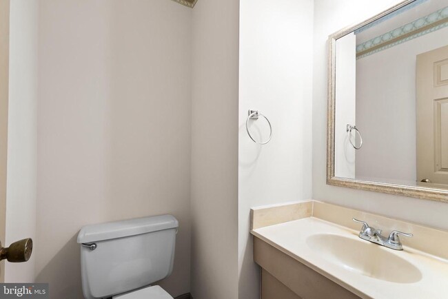 Building Photo - 9518 Hunt Square Ct