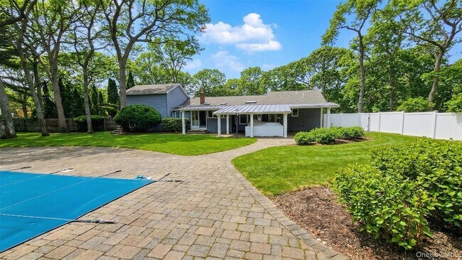 Building Photo - 13 Beach Land Ave