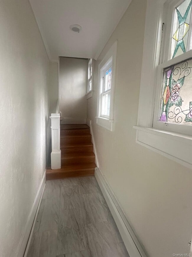 Building Photo - 5 Hadden Pl