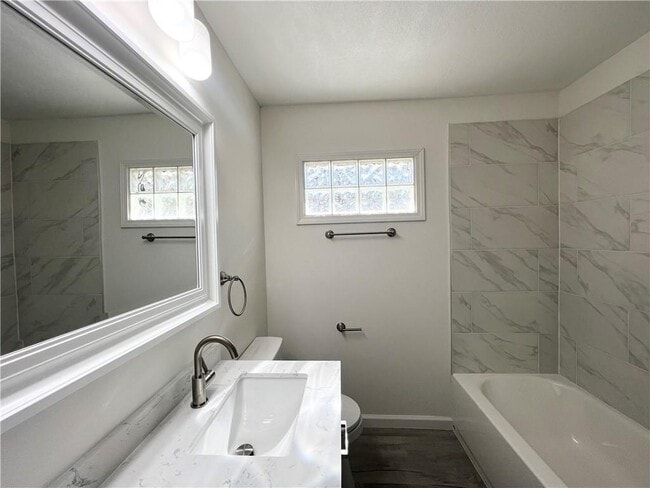 Building Photo - 7139 Conser