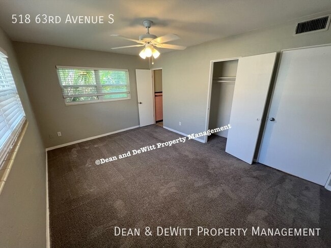 Building Photo - 518 63rd Ave S